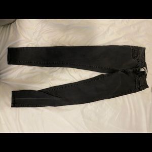 Black skinny jeans